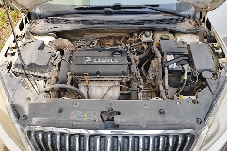 Used Buick GT 2013 GT 1.6L Automatic Fashion Edition Engine Bay