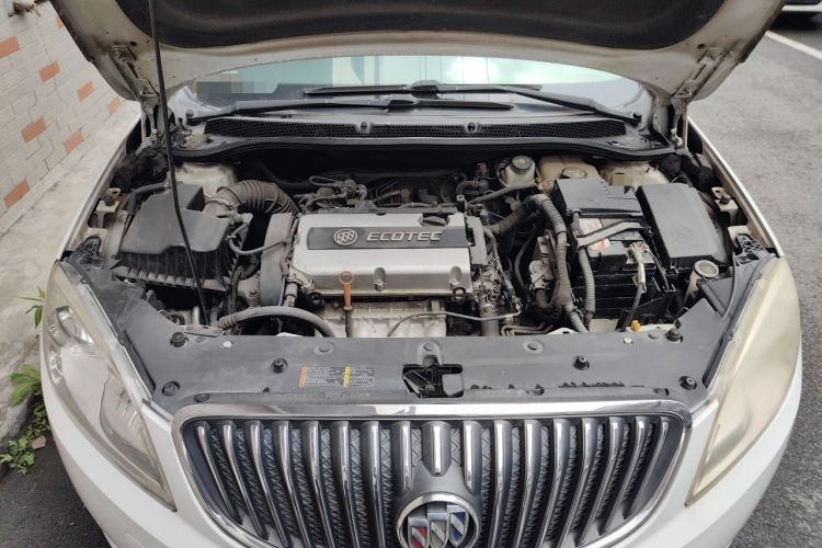Used Buick GT 2013 GT 1.6L Automatic Fashion Edition Engine Bay