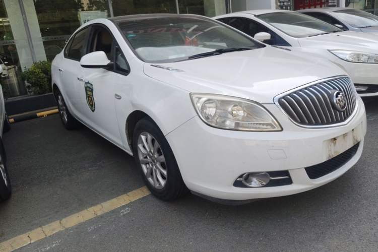 Used Buick GT 2013 GT 1.6L Automatic Fashion Edition Exterior 1