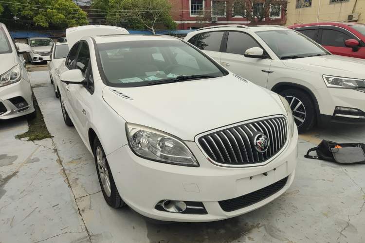 Used Buick GT 2013 GT 1.6L Automatic Fashion Edition Exterior 1