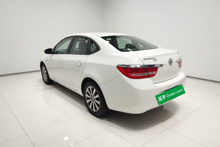 Used Buick GT 2013 GT 1.6L Automatic Fashion Edition Exterior 3