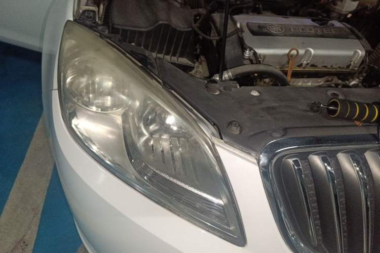 Used Buick GT 2013 GT 1.6L Automatic Fashion Edition Exterior 6