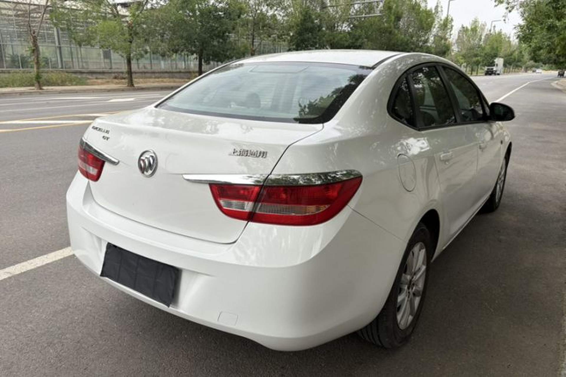 Used Buick GT 2013 GT 1.6L Manual Comfort Edition Exterior 8