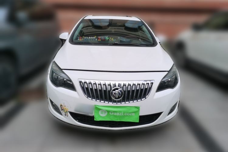 Used Buick GT 2013 XT 1.6T Automatic New Sharp Sport Edition Front