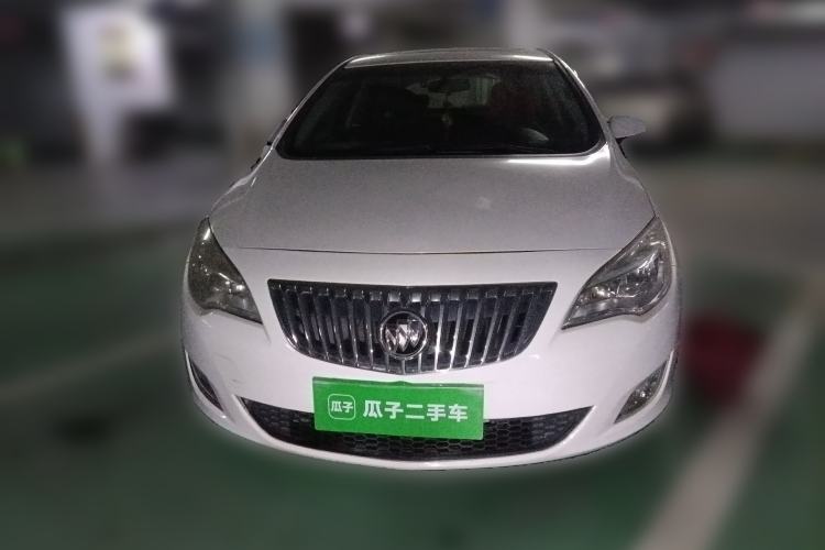 Used Buick GT 2013 XT 1.6L Automatic Fashion Edition Front