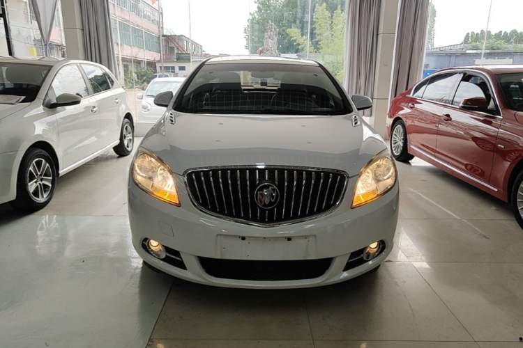 Used Buick GT 2013 GT 1.6L Automatic Fashion Edition Front