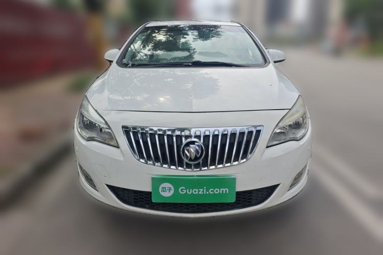 Used Buick GT 2013 XT 1.6L Automatic Fashion Edition Front
