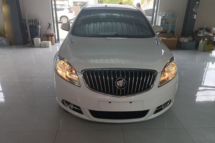 Used Buick GT 2013 GT 1.6L Automatic Fashion Edition Front