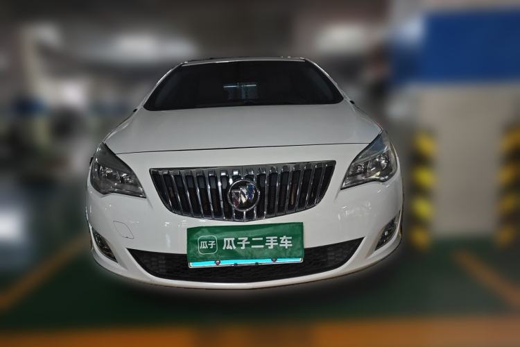 Used Buick GT 2013 XT 1.6L Manual Entry-Level Model Front