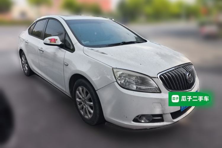 Used Buick GT 2013 GT 1.6L Automatic Fashion Edition Front Right 45 Deg