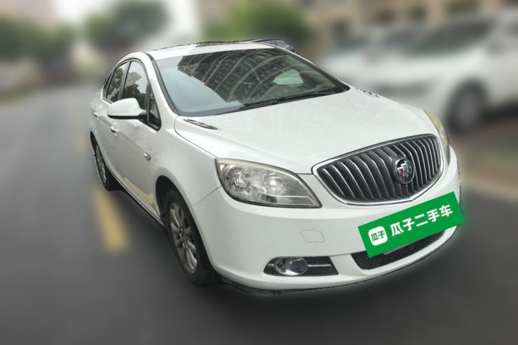Used Buick GT 2013 GT 1.6L Automatic Fashion Edition Front Right 45 Deg