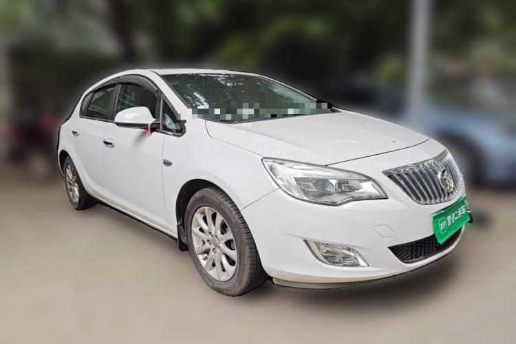 Used Buick GT 2013 XT 1.6L Automatic Fashion Edition Front Right 45 Deg