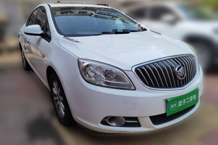 Used Buick GT 2013 GT 1.6L Automatic Fashion Edition Front Right 45 Deg