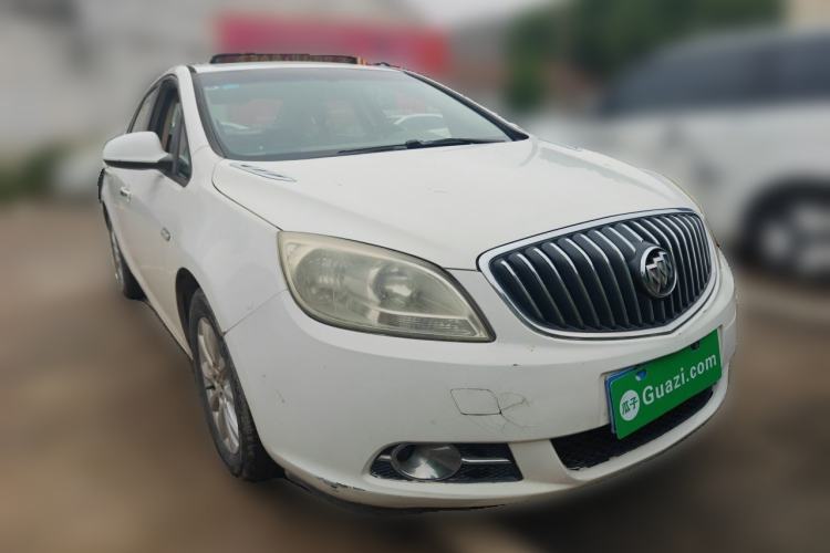 Used Buick GT 2013 GT 1.6L Automatic Fashion Edition Front Right 45 Deg