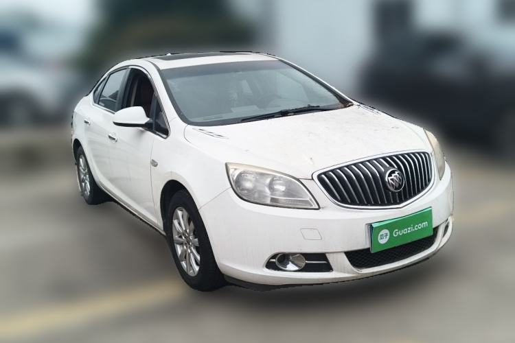 Used Buick GT 2013 GT 1.6L Automatic Fashion Edition Front Right 45 Deg