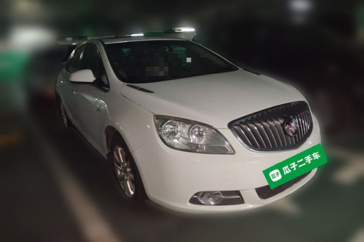 Used Buick GT 2013 GT 1.6L Automatic Fashion Edition Front Right 45 Deg