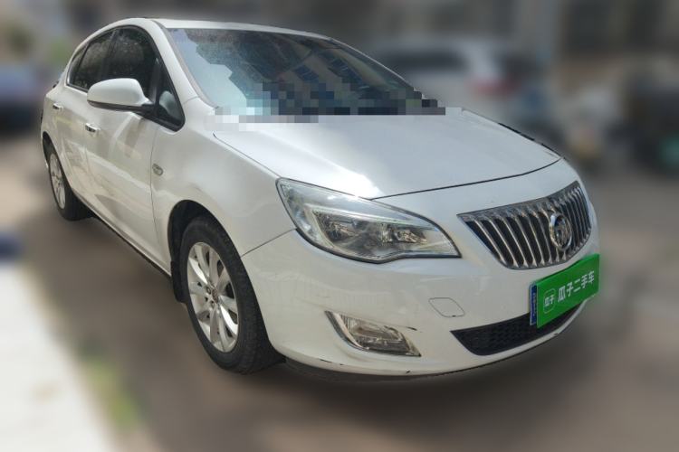 Used Buick GT 2013 XT 1.6L Automatic Fashion Edition Front Right 45 Deg