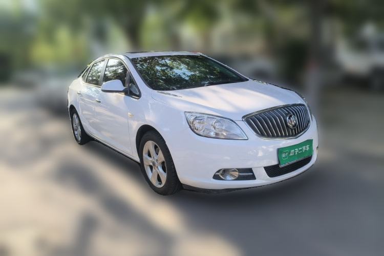 Used Buick GT 2013 GT 1.6T Automatic Fashion Sport Edition Front Right 45 Deg