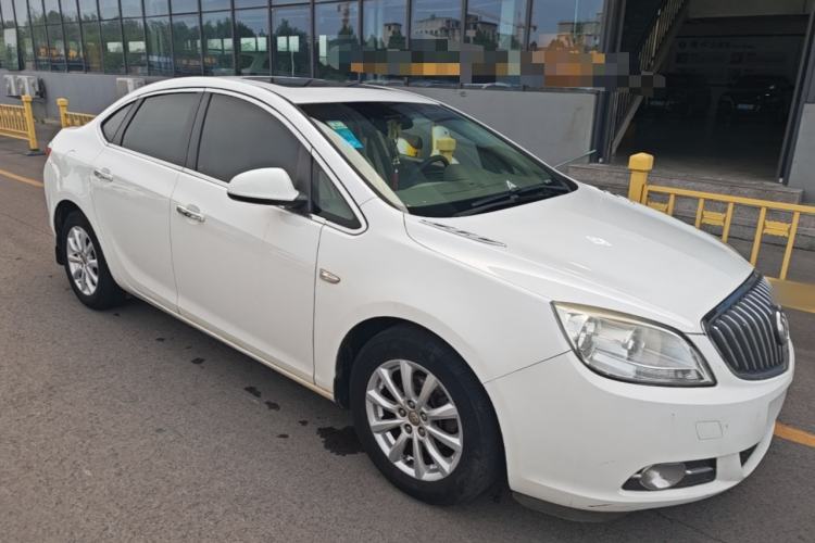 Used Buick GT 2013 GT 1.6L Manual Entry-Level Model Front Right 45 Deg