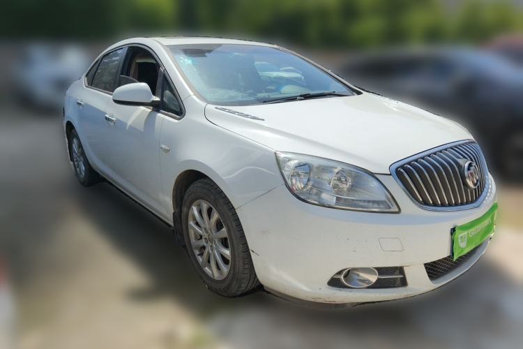 Used Buick GT 2013 GT 1.6L Automatic Fashion Edition Front Right 45 Deg