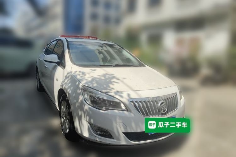 Used Buick GT 2013 XT 1.6L Automatic Fashion Edition Front Right 45 Deg