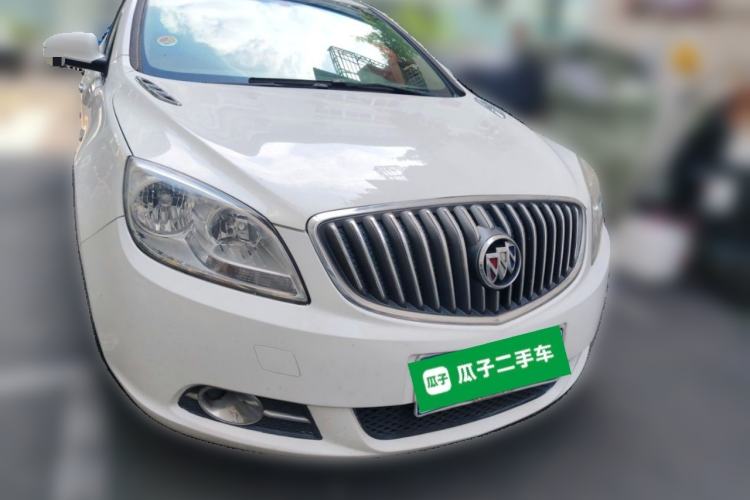 Used Buick GT 2013 GT 1.6L Automatic Fashion Edition Front Right 45 Deg