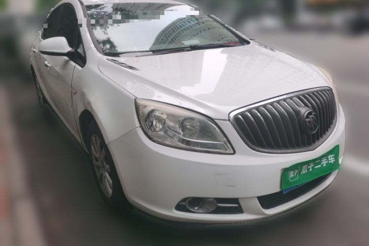 Used Buick GT 2013 GT 1.6L Automatic Fashion Edition Front Right 45 Deg