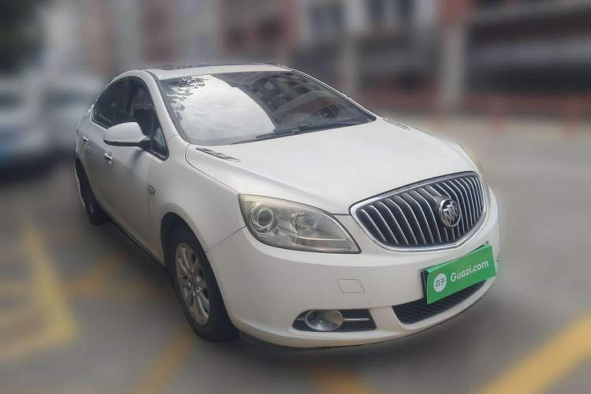 Used Buick GT 2013 GT 1.6L Automatic Fashion Edition Front Right 45 Deg
