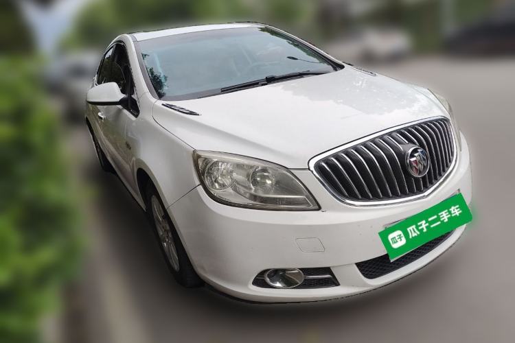 Used Buick GT 2013 GT 1.6L Manual Entry-Level Model Front Right 45 Deg