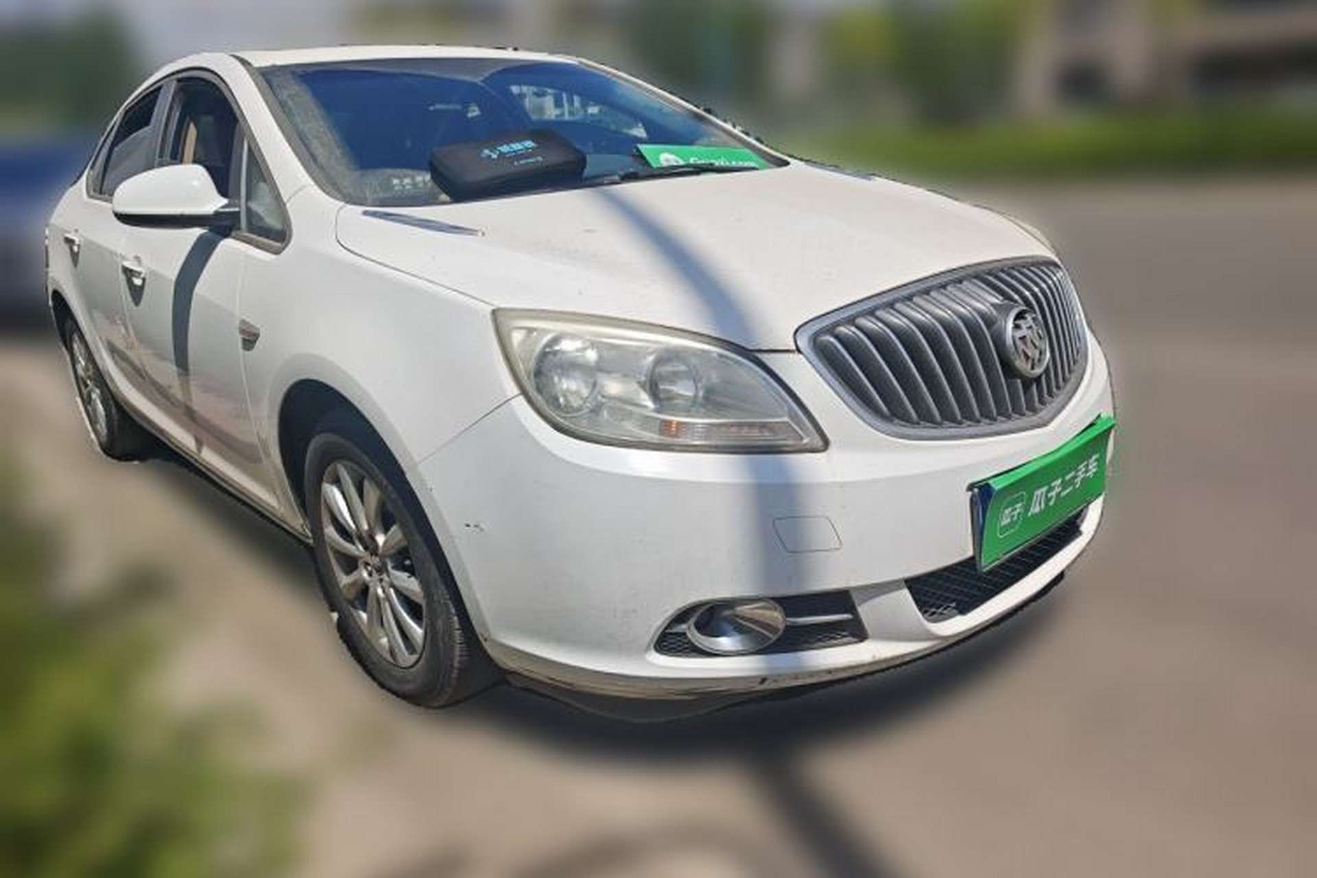 Used Buick GT 2013 GT 1.6L Automatic Fashion Edition Front Right 45 Deg