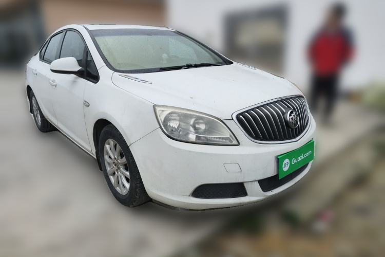 Used Buick GT 2013 GT 1.6L Manual Comfort Edition Front Right 45 Deg