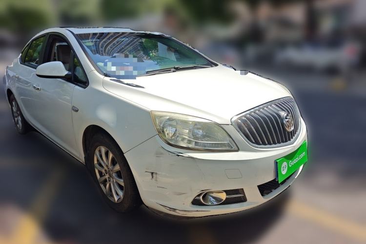 Used Buick GT 2013 GT 1.6L Automatic Fashion Edition Front Right 45 Deg