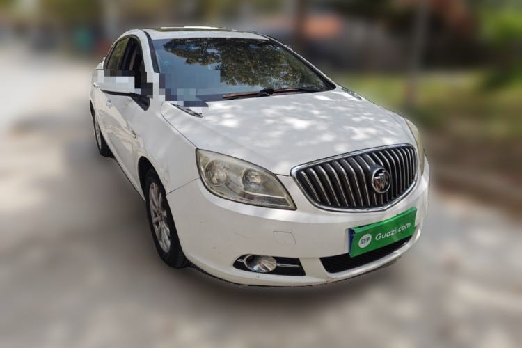 Used Buick GT 2013 GT 1.6L Automatic Fashion Edition Front Right 45 Deg