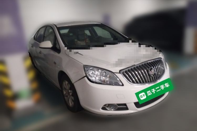 Used Buick GT 2013 GT 1.6L Automatic Fashion Edition Front Right 45 Deg
