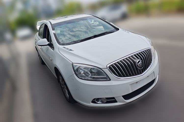 Used Buick GT 2013 GT 1.6L Automatic Fashion Edition Front Right 45 Deg