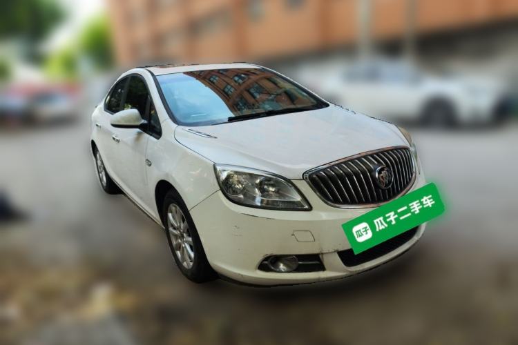 Used Buick GT 2013 GT 1.6L Automatic Fashion Edition Front Right 45 Deg