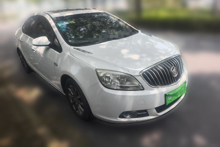 Used Buick GT 2013 GT 1.6L Manual Entry-Level Model Front Right 45 Deg
