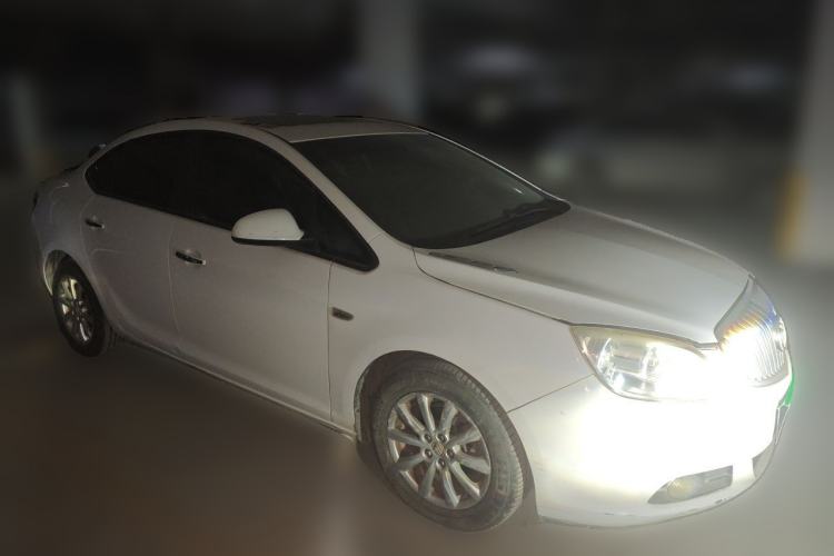 Used Buick GT 2013 GT 1.6L Manual Entry-Level Model Front Right 45 Deg