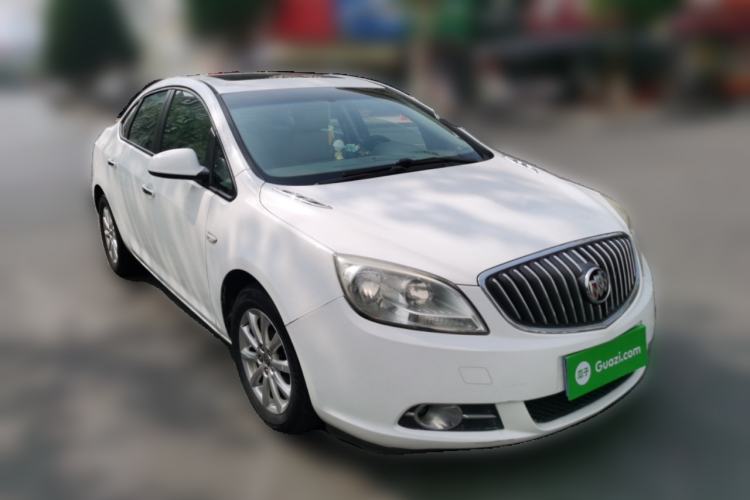 Used Buick GT 2013 GT 1.6L Manual Entry-Level Model Front Right 45 Deg