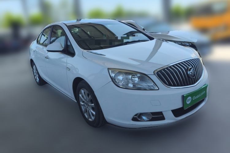 Used Buick GT 2013 GT 1.6L Manual Entry-Level Model Front Right 45 Deg