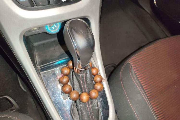 Used Buick GT 2013 XT 1.6T Automatic New Sharp Sport Edition Gear Lever