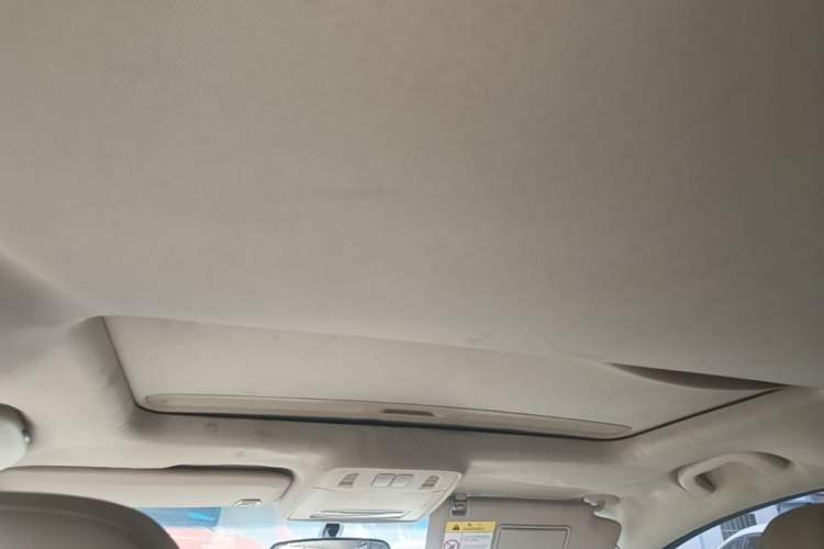 Used Buick GT 2013 GT 1.6L Automatic Fashion Edition Headliner