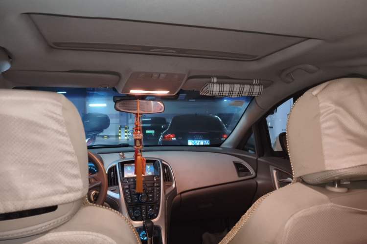 Used Buick GT 2013 GT 1.6L Automatic Comfort Edition Headliner