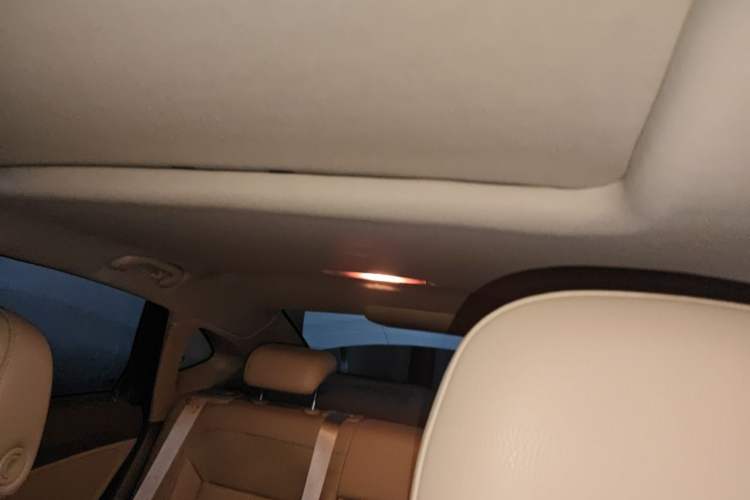 Used Buick GT 2013 GT 1.6L Automatic Fashion Edition Headliner