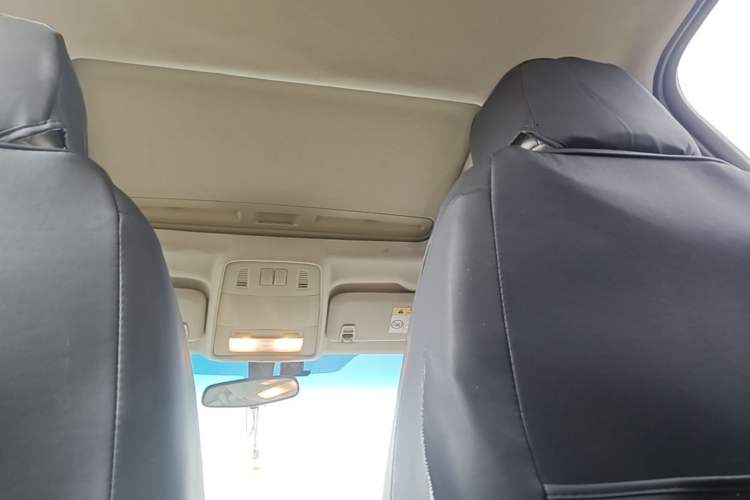 Used Buick GT 2013 GT 1.6L Manual Entry-Level Model Headliner