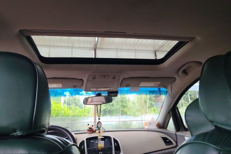 Used Buick GT 2013 XT 1.6L Automatic Fashion Edition Headliner
