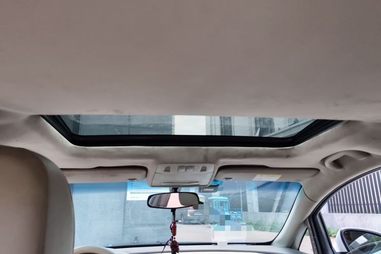 Used Buick GT 2013 GT 1.6L Automatic Fashion Edition Headliner