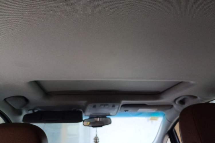 Used Buick GT 2013 GT 1.8L Automatic Fashion Edition Headliner