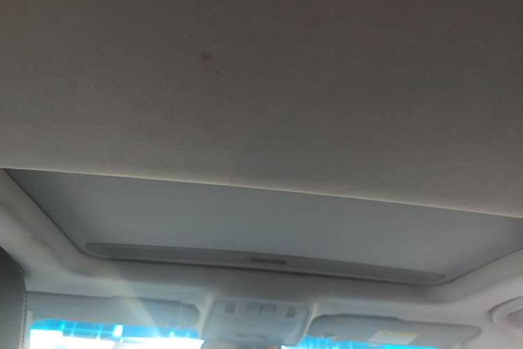 Used Buick GT 2013 XT 1.6L Automatic Fashion Edition Headliner
