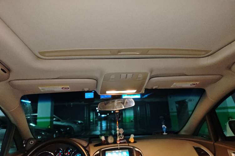 Used Buick GT 2013 GT 1.6L Automatic Comfort Edition Headliner